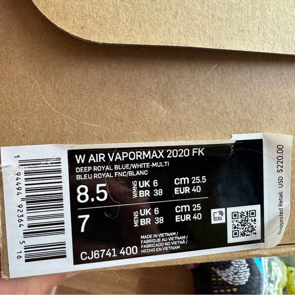 Nike air vapormax 2020 fk size 8.5